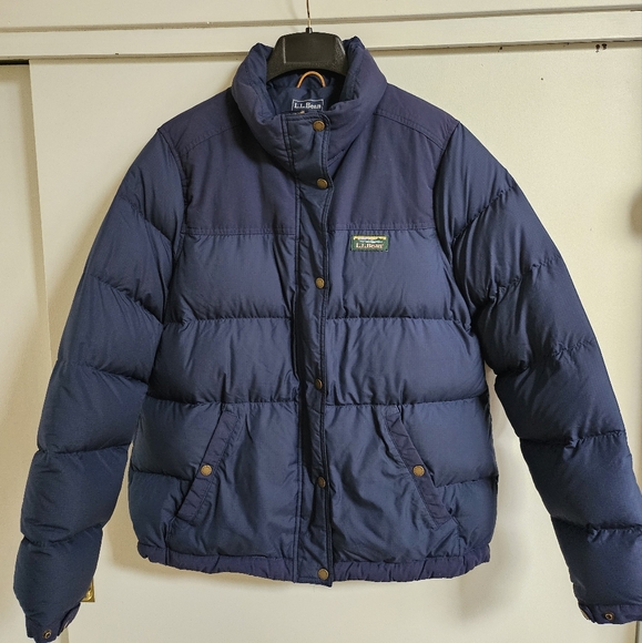L.L. Bean Women's Mountain Classic Down Jacket - Picture 1 of 8